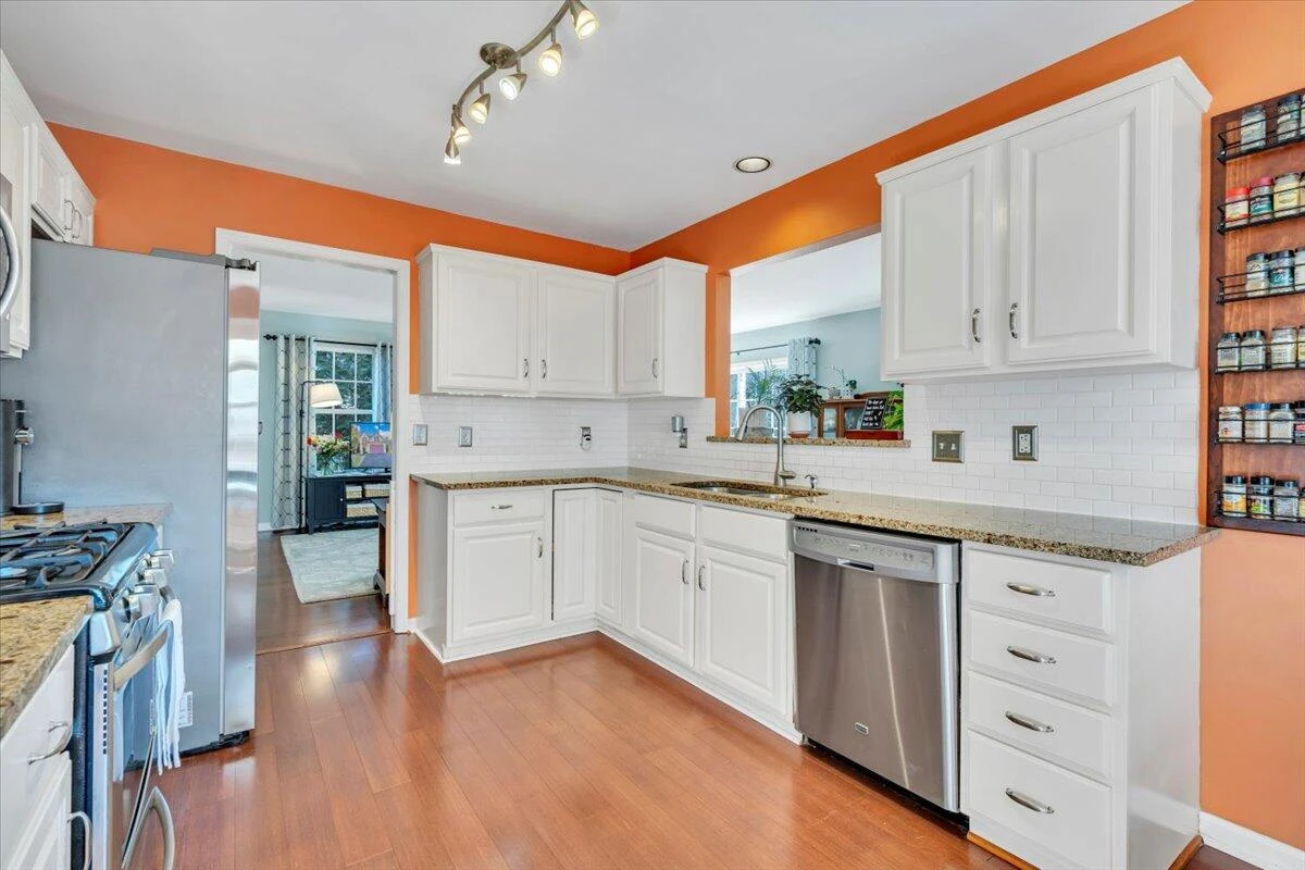 6315 Monet DR - Photo 20