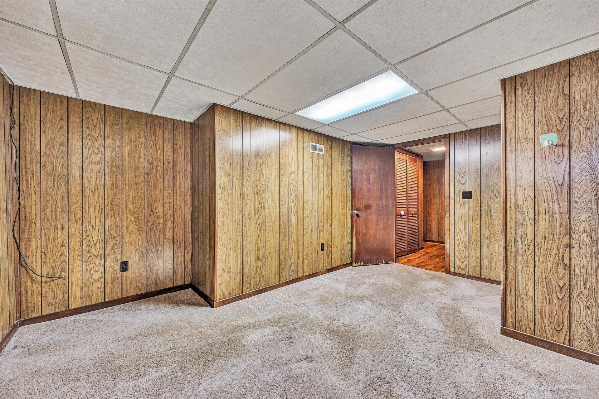 983 Shelbourne AVE - Photo 22