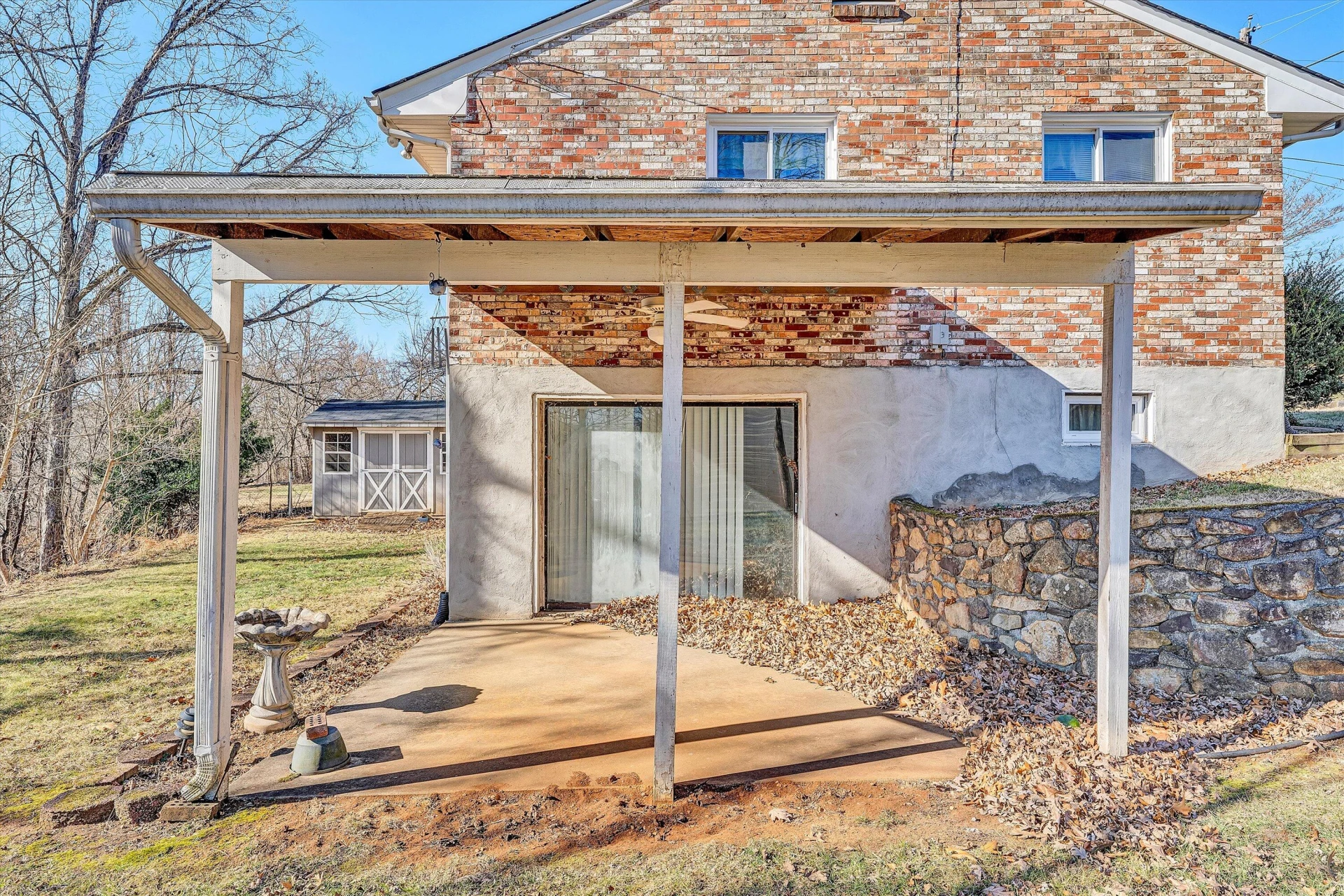 983 Shelbourne AVE - Photo 35