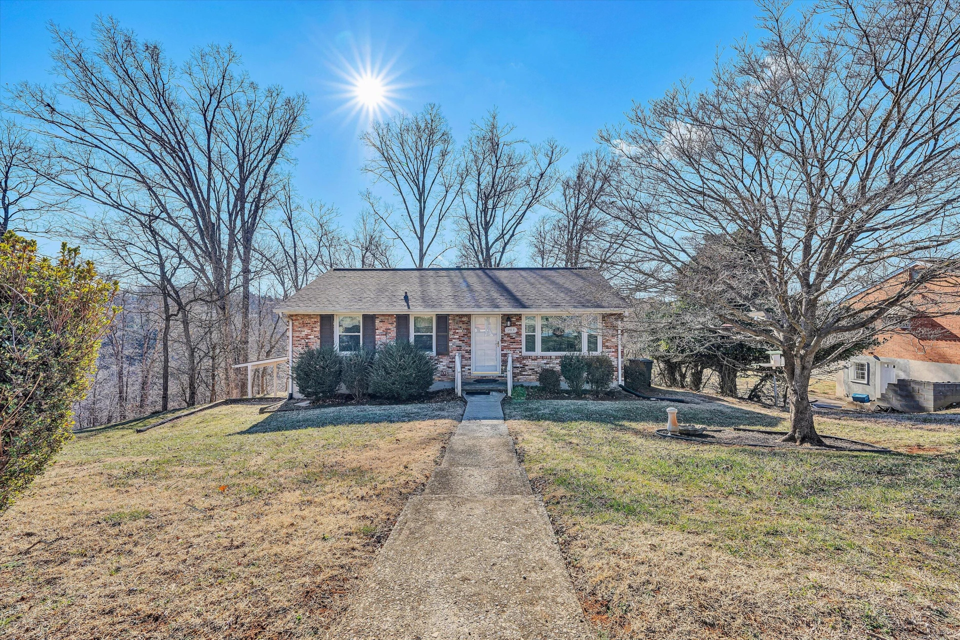 983 Shelbourne AVE - Photo 36