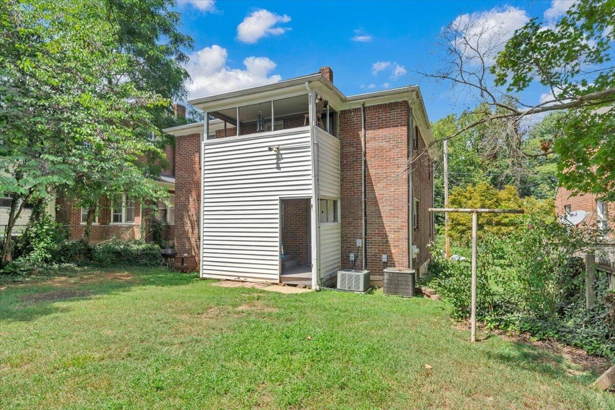 1228 Wasena AVE SW - Photo 19