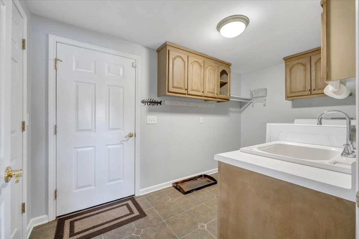 428 Long Island DR - Photo 37