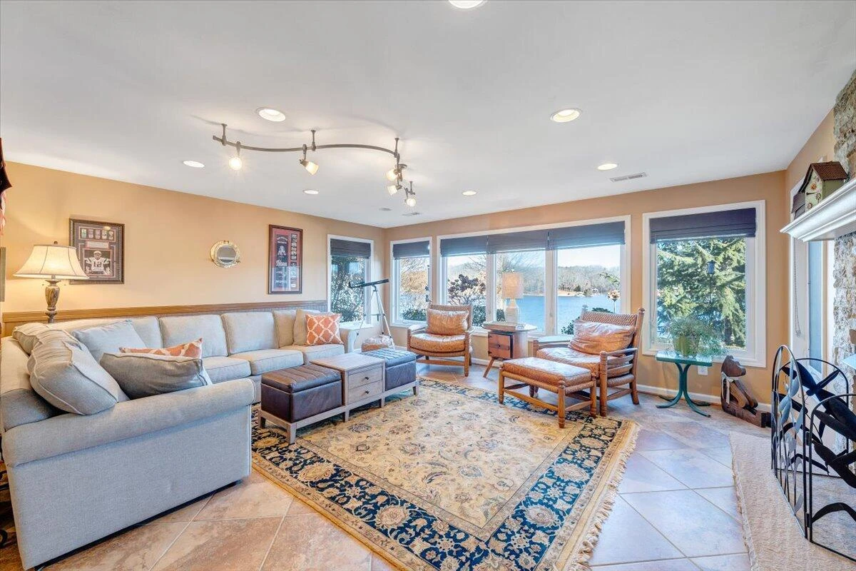 428 Long Island DR - Photo 46