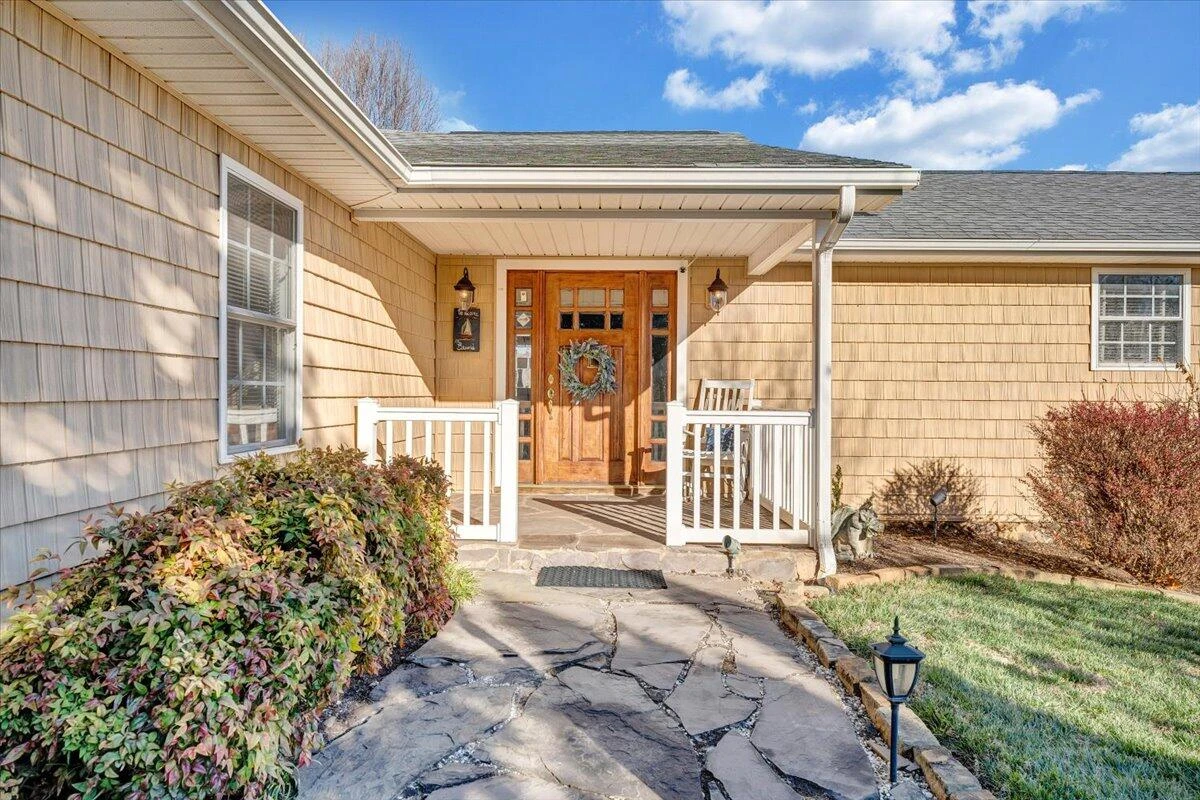 428 Long Island DR - Photo 8