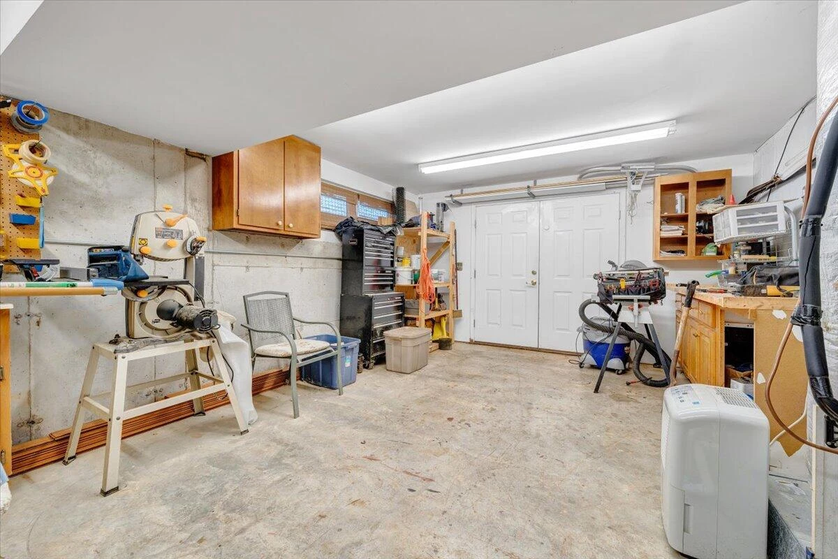 428 Long Island DR - Photo 81
