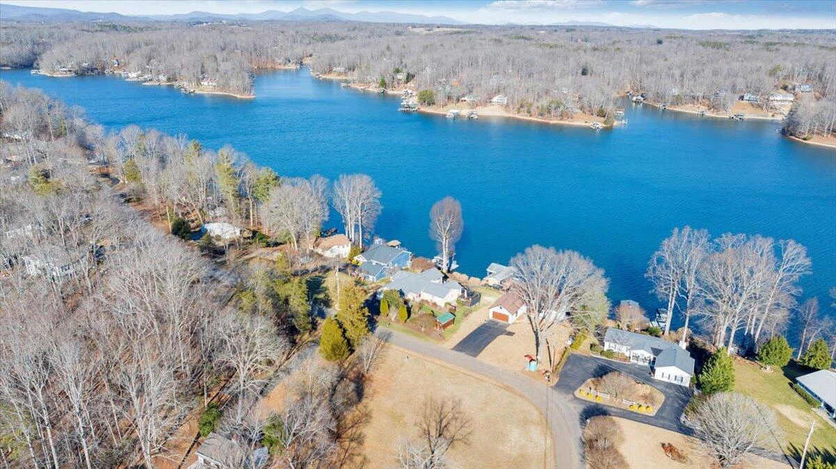 428 Long Island DR - Photo 84