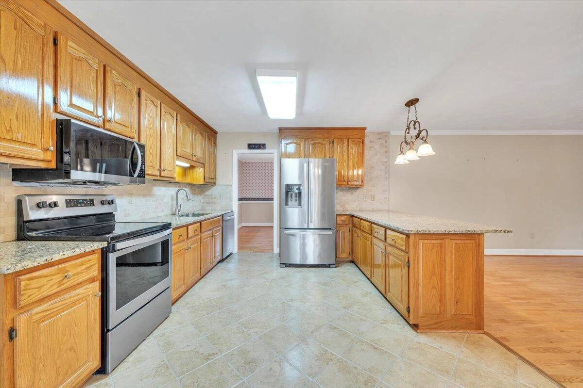 5032 Labradore DR - Photo 21