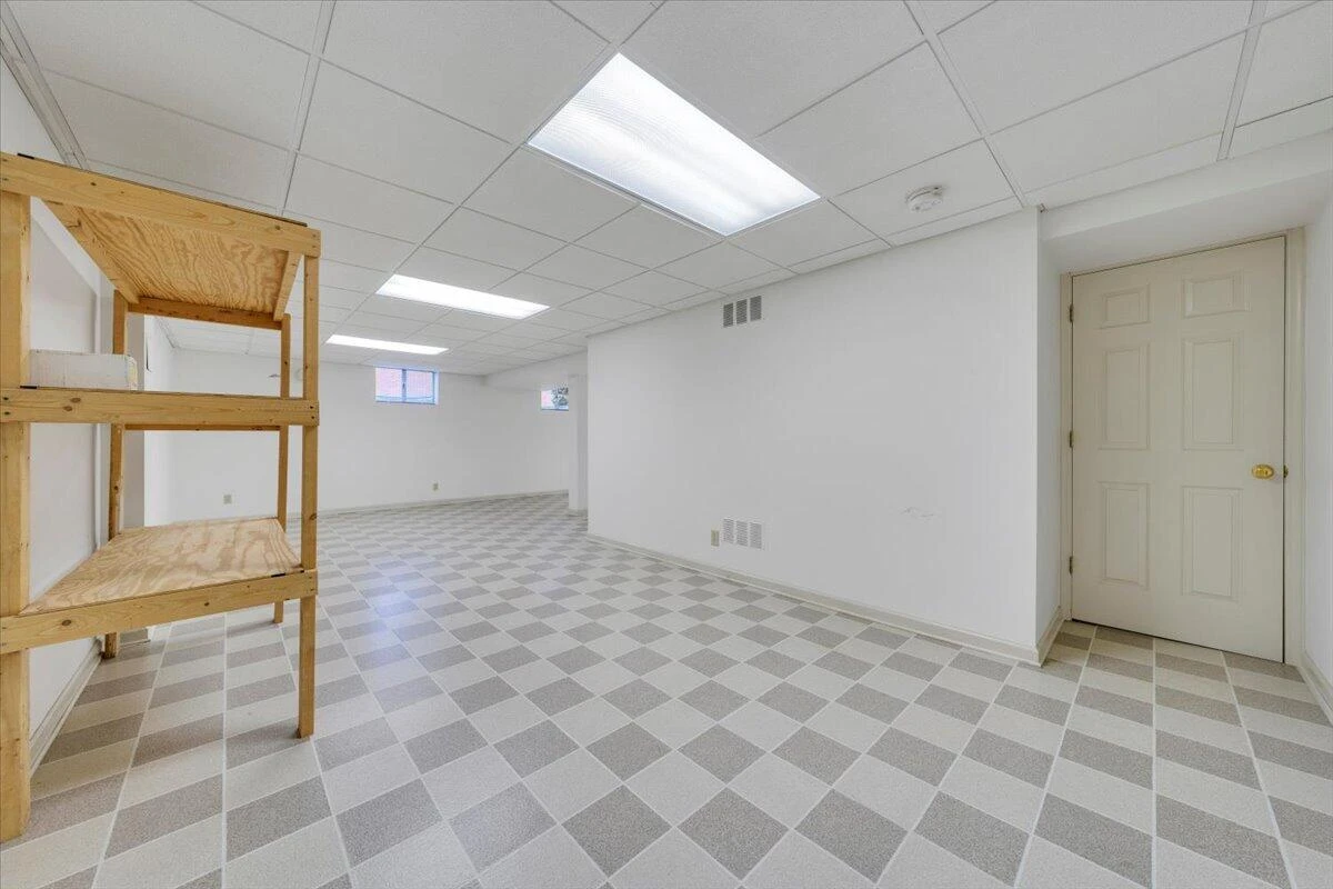 5032 Labradore DR - Photo 41