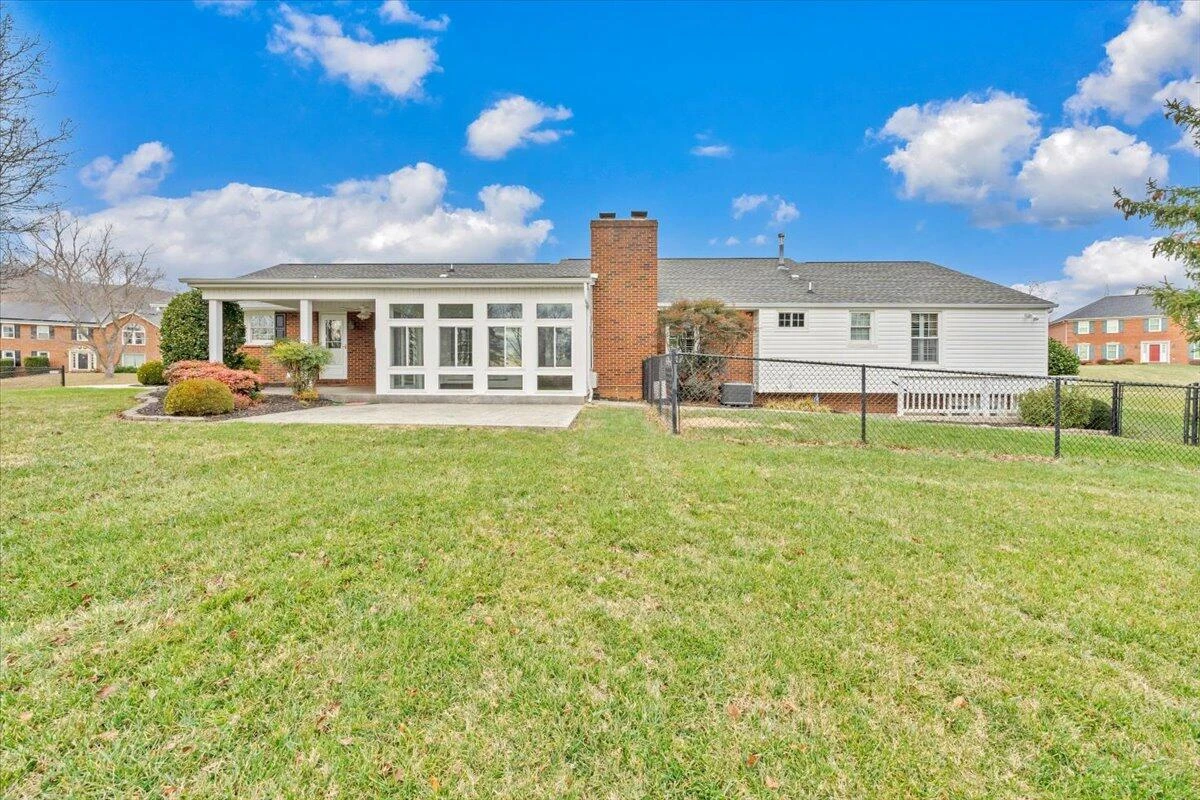 5032 Labradore DR - Photo 46