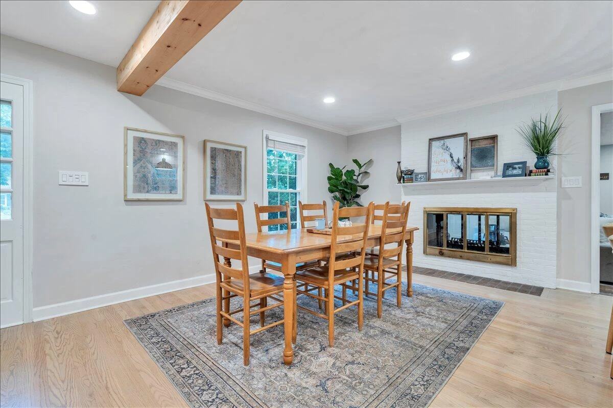 1926 Hope RD SW - Photo 8