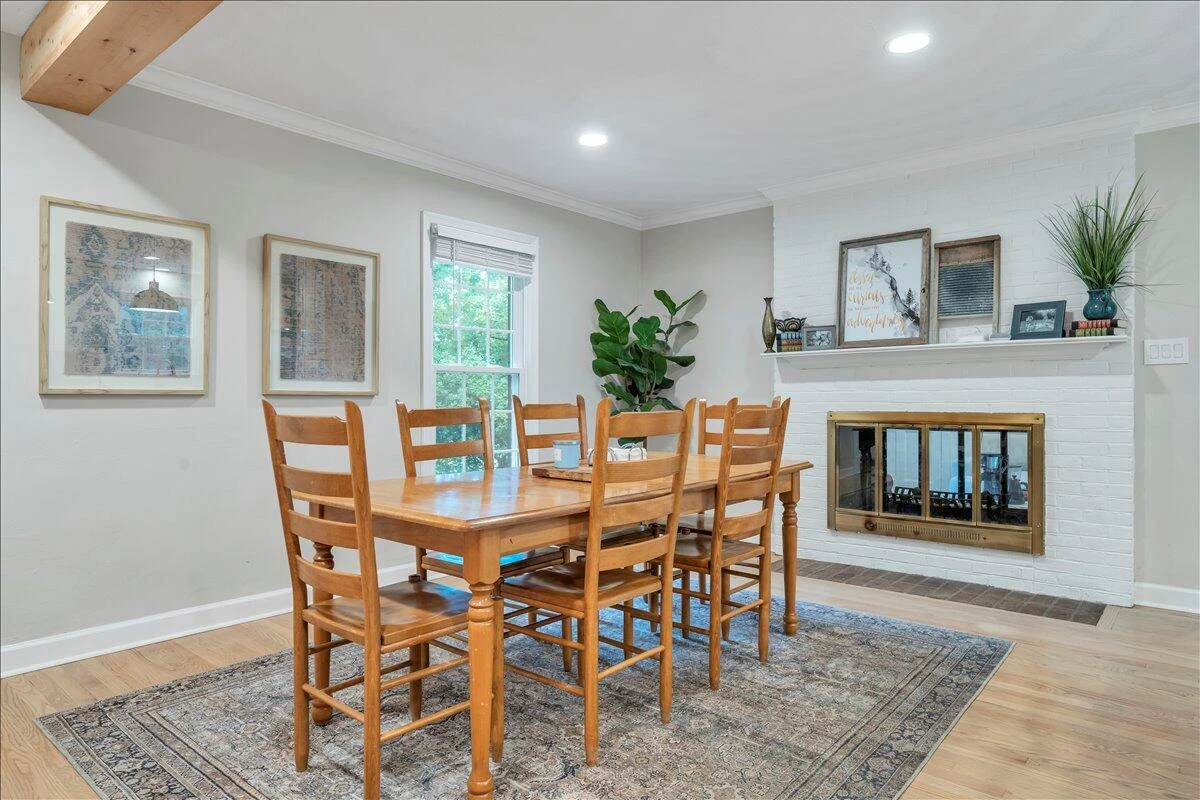 1926 Hope RD SW - Photo 9