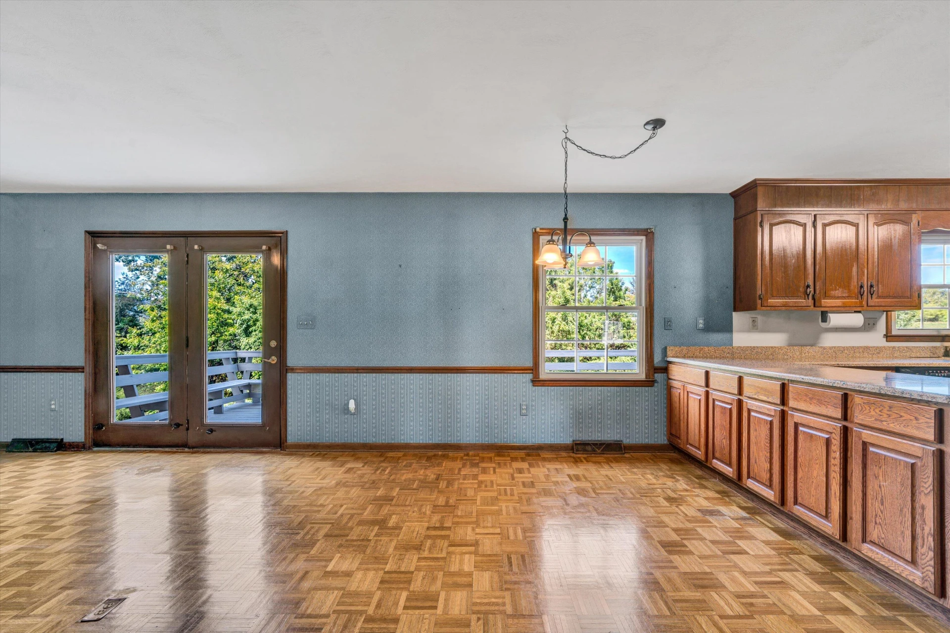 211 ASPEN DR - Photo 15