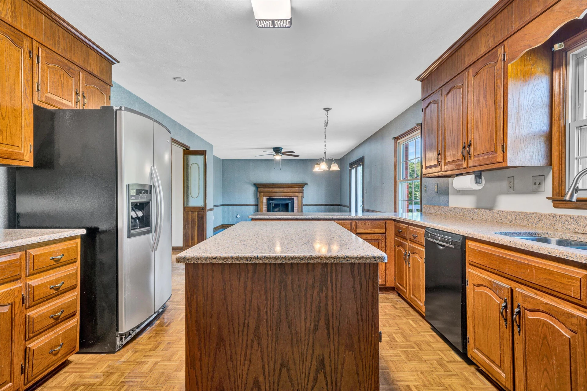 211 ASPEN DR - Photo 19