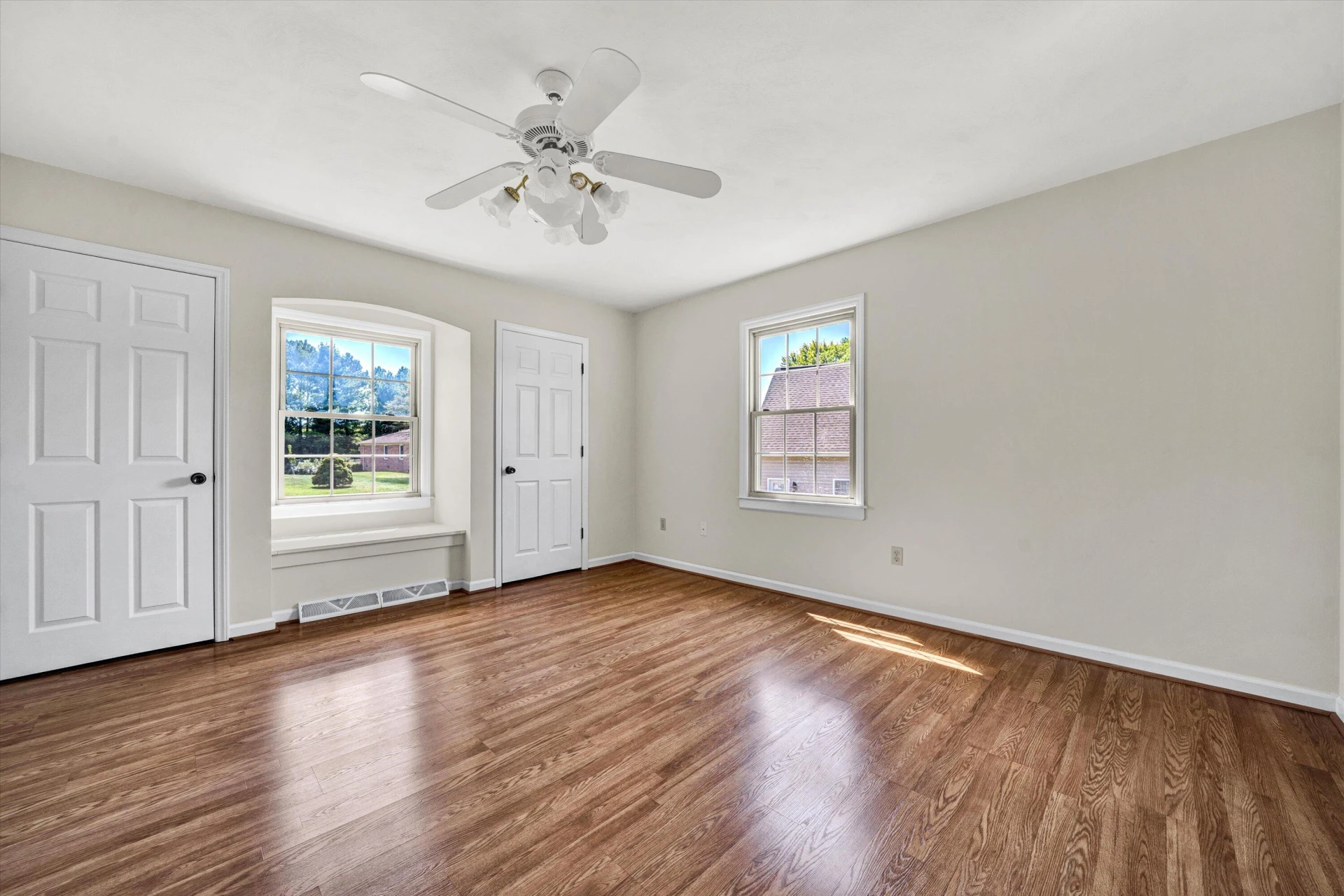 211 ASPEN DR - Photo 41