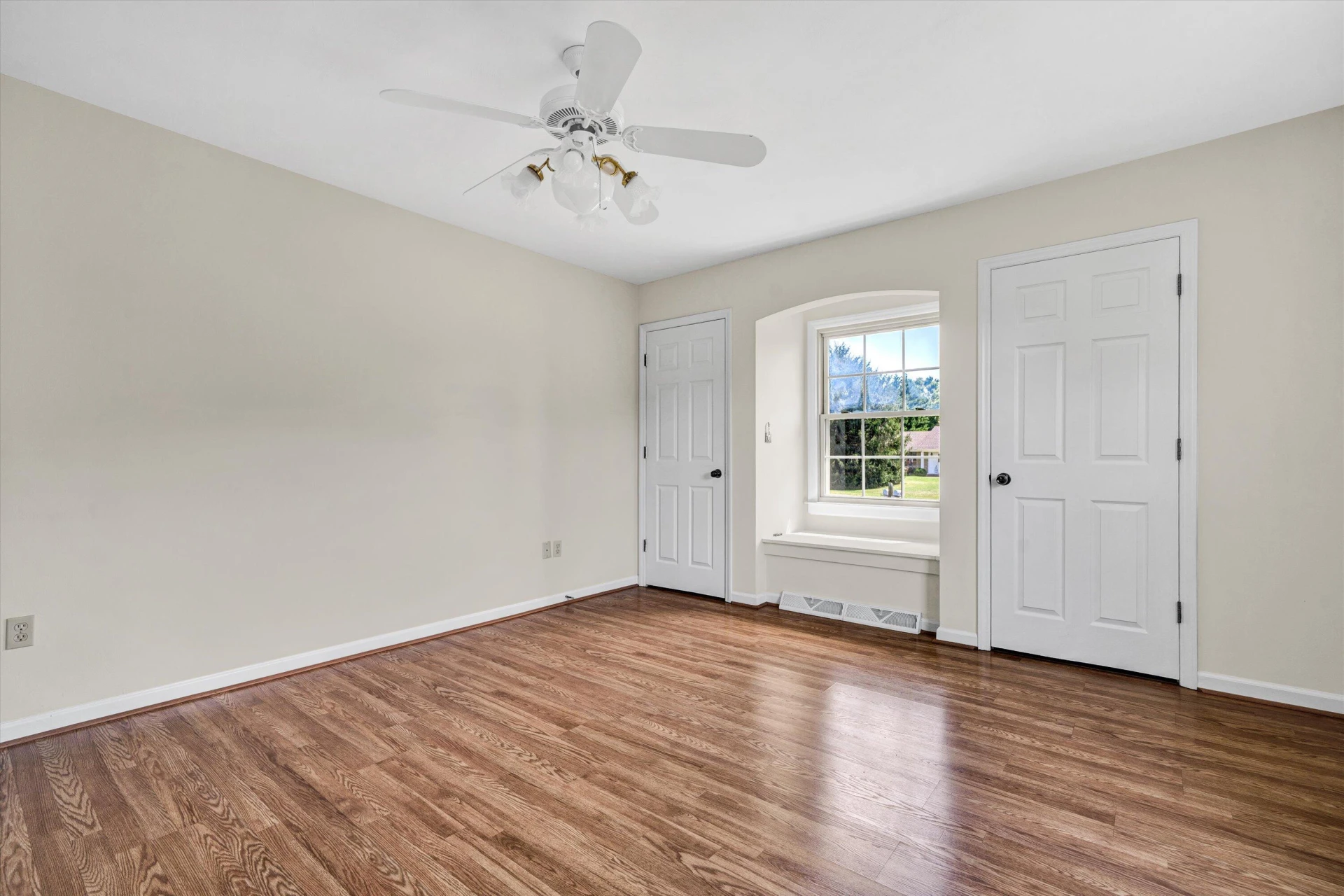 211 ASPEN DR - Photo 42
