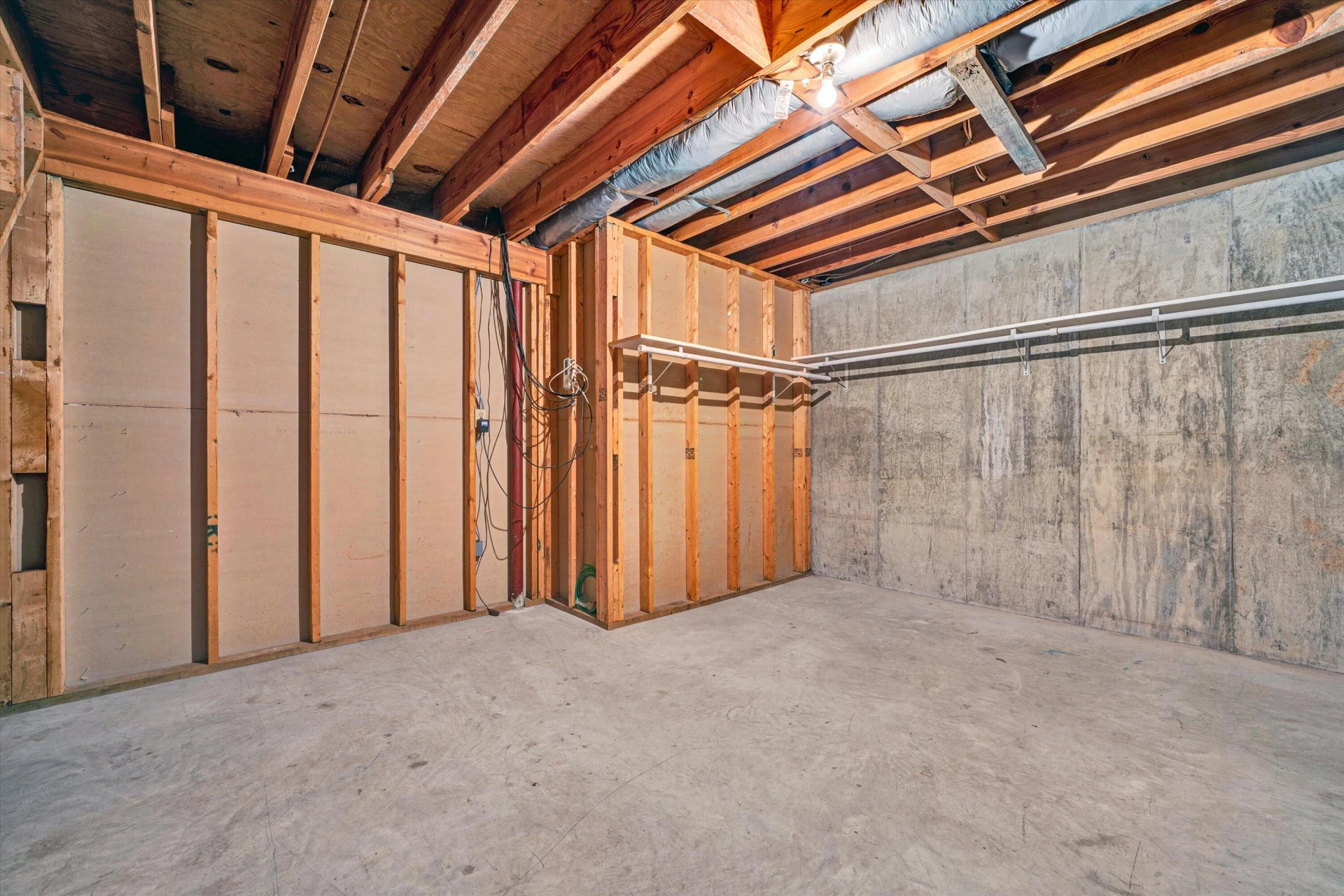 211 ASPEN DR - Photo 45