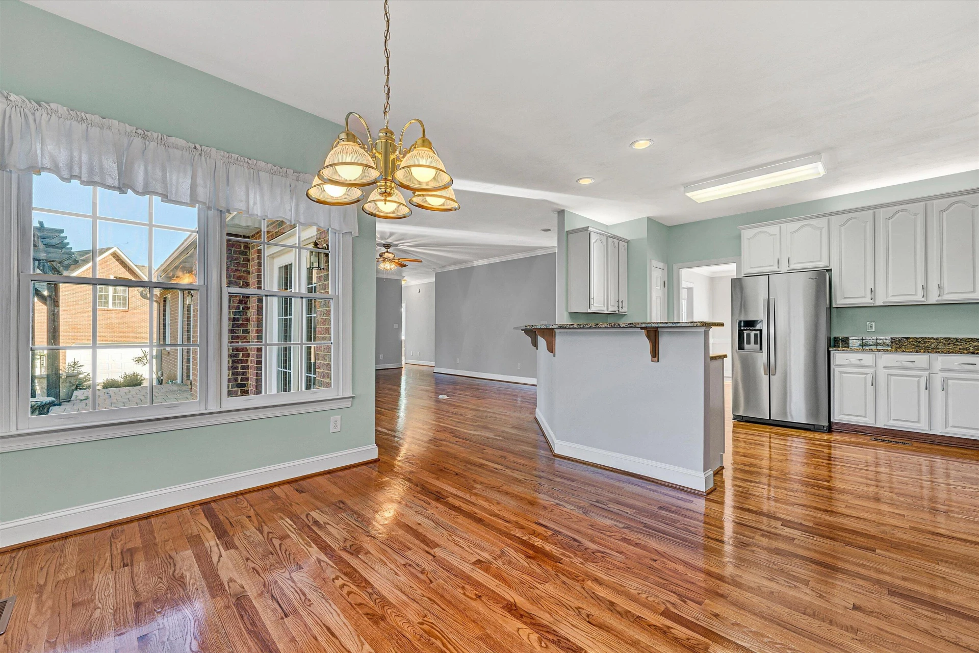 6304 Roselawn Court DR - Photo 24
