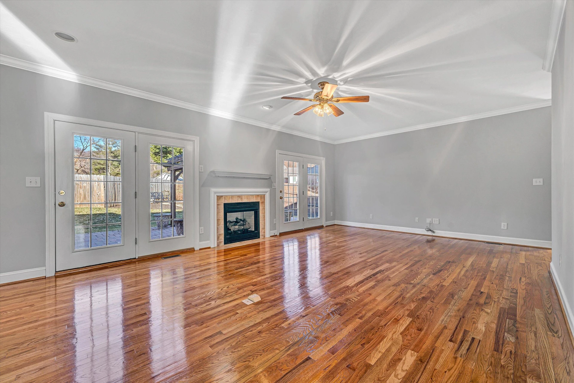6304 Roselawn Court DR - Photo 25