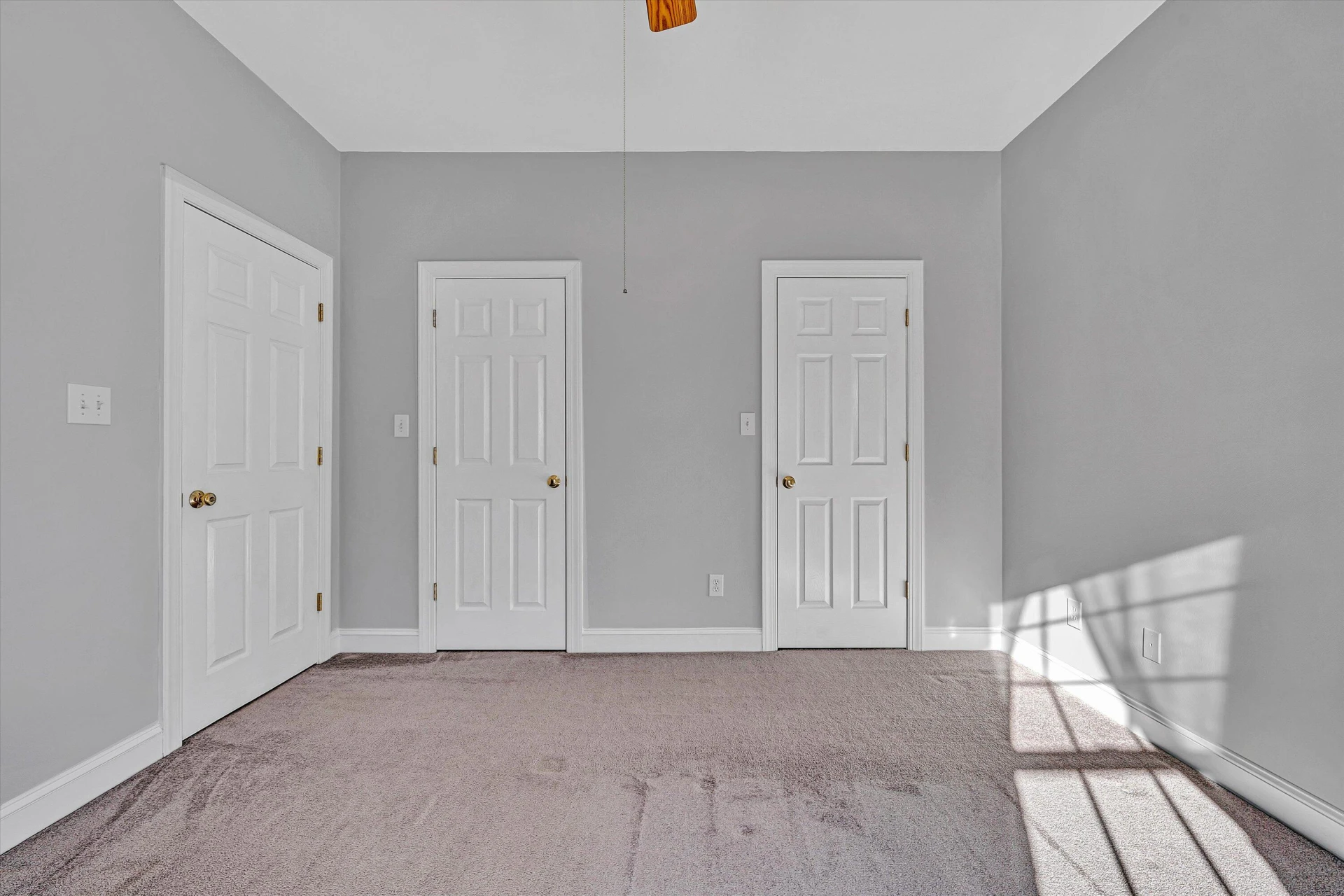 6304 Roselawn Court DR - Photo 42