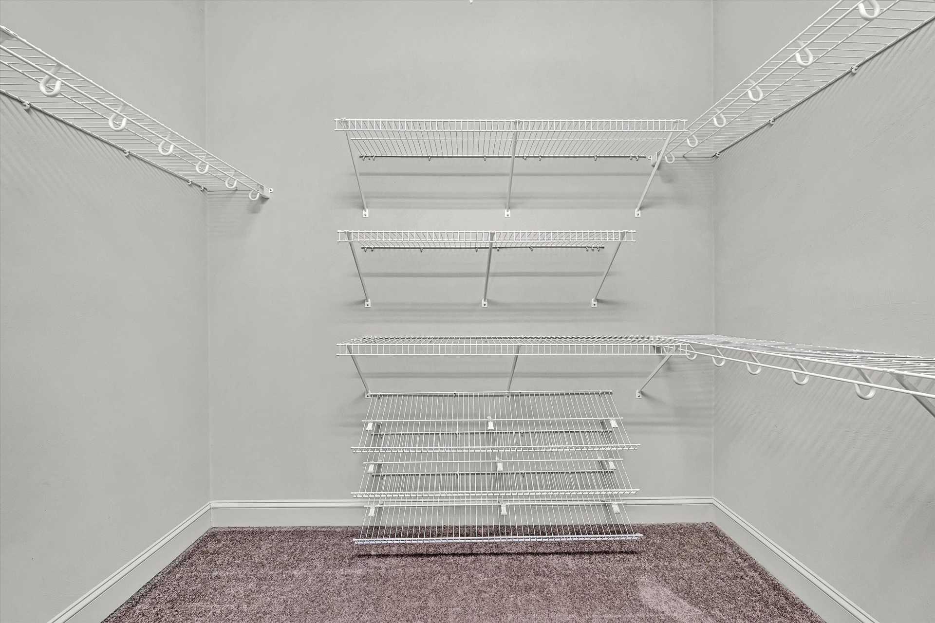 6304 Roselawn Court DR - Photo 45