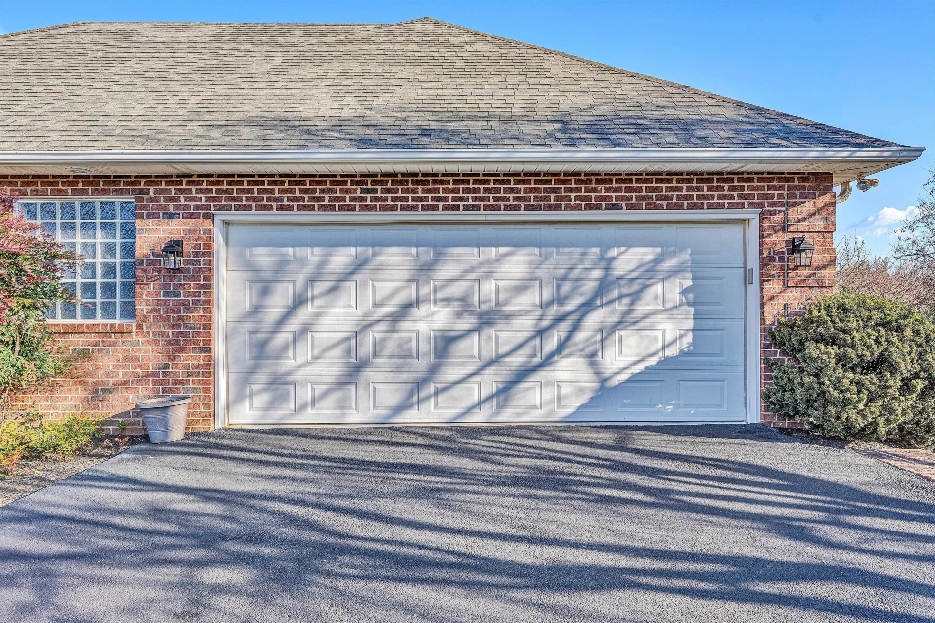 6304 Roselawn Court DR - Photo 64