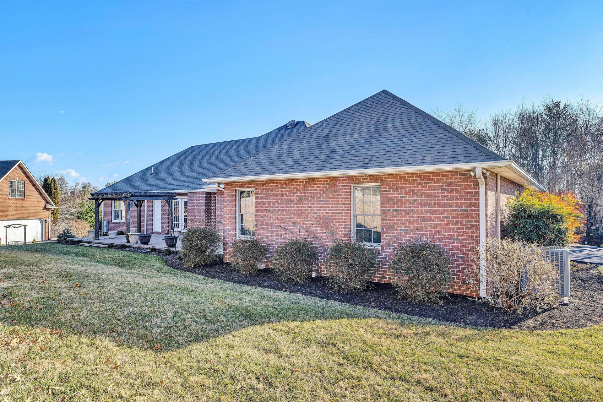 6304 Roselawn Court DR - Photo 67