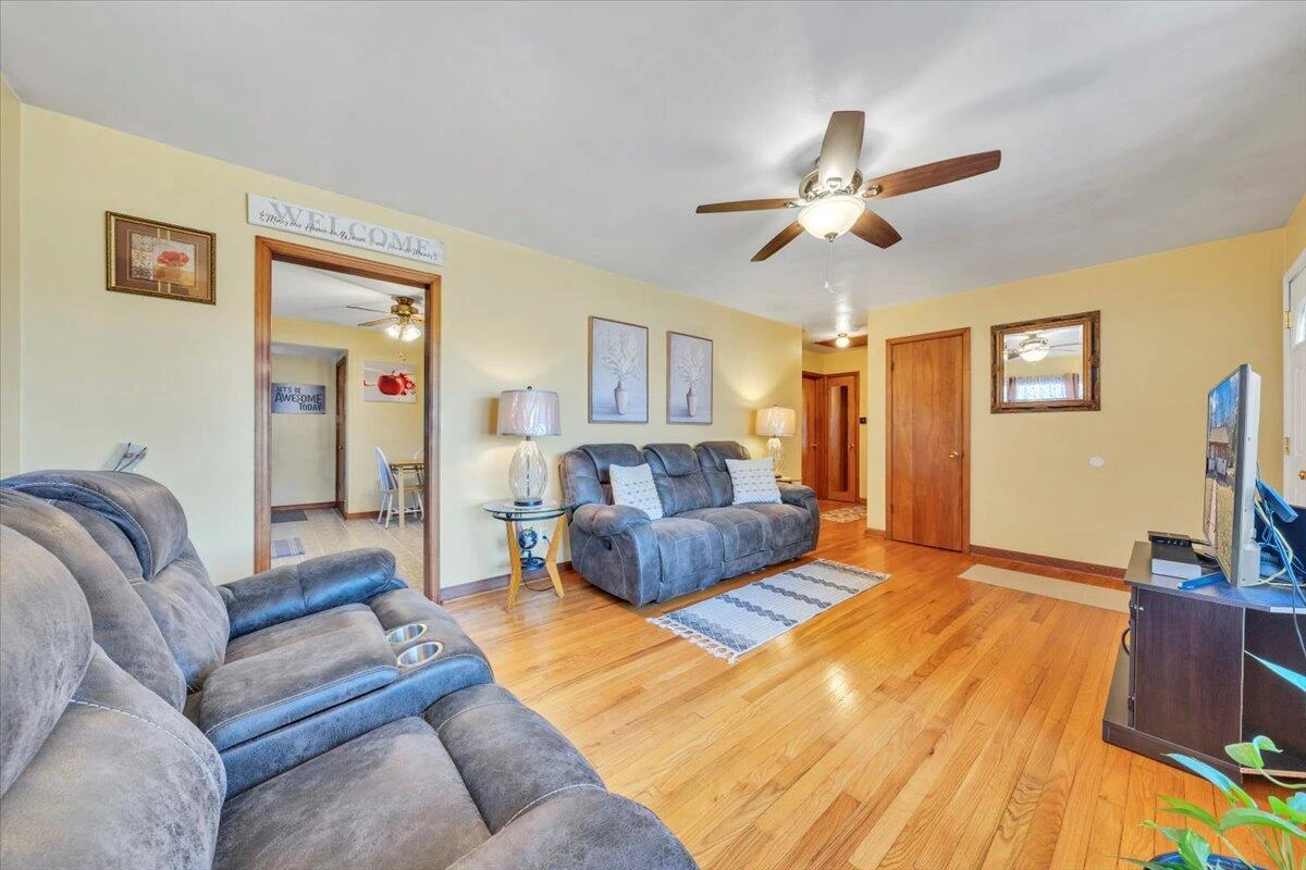 4902 Rowe Ridge RD NW - Photo 5