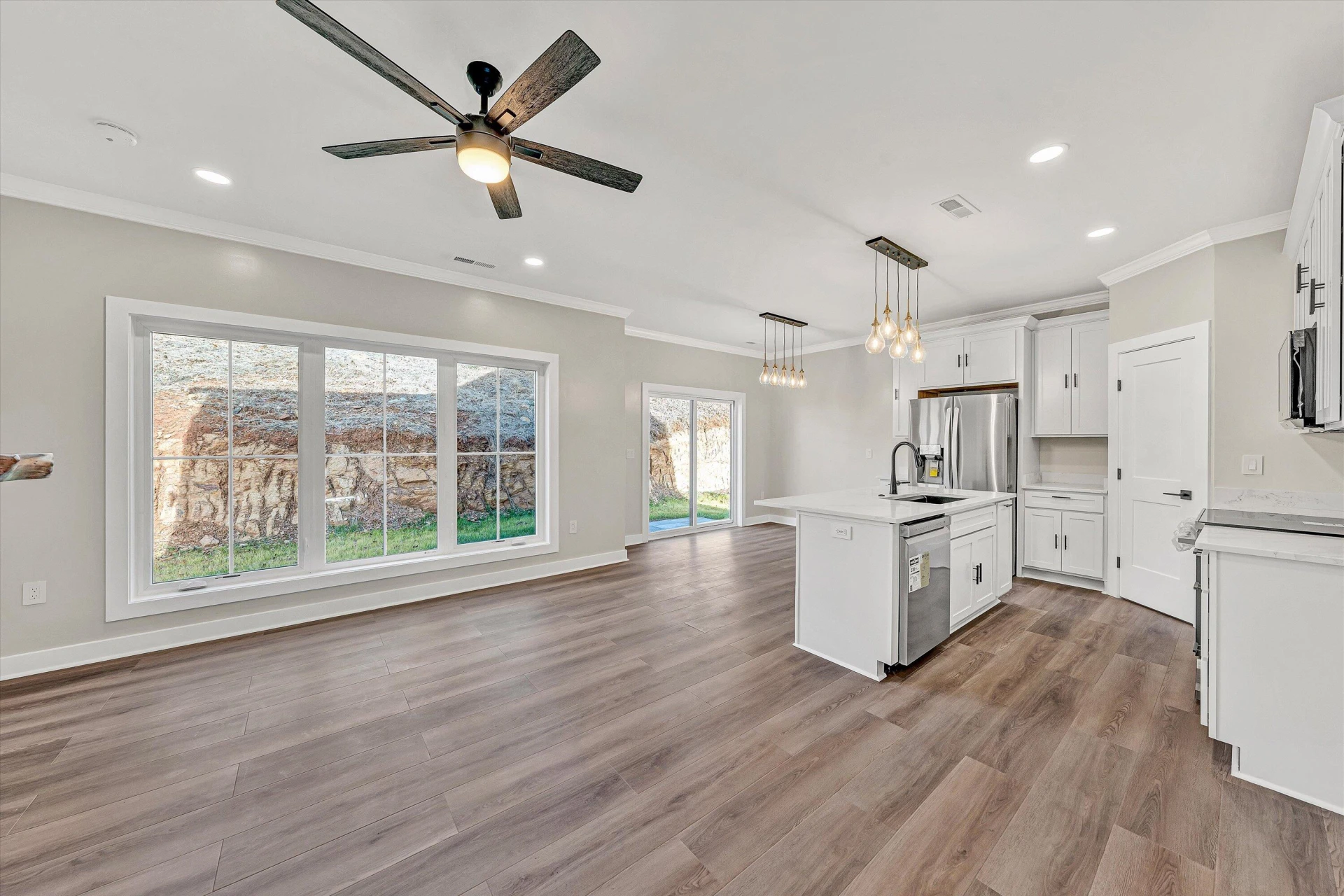 300 Anderson ST - Photo 13