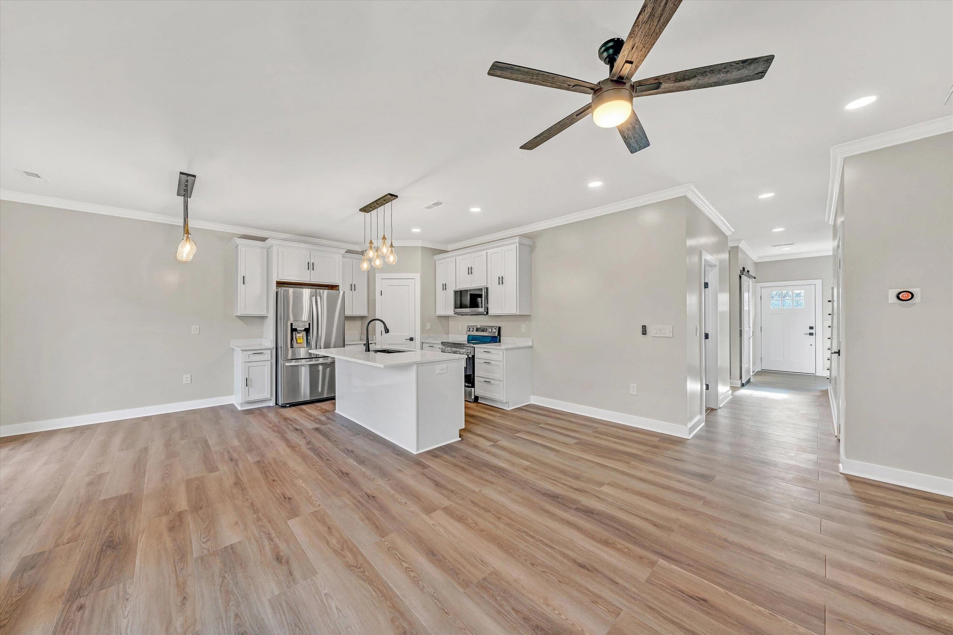 300 Anderson ST - Photo 15