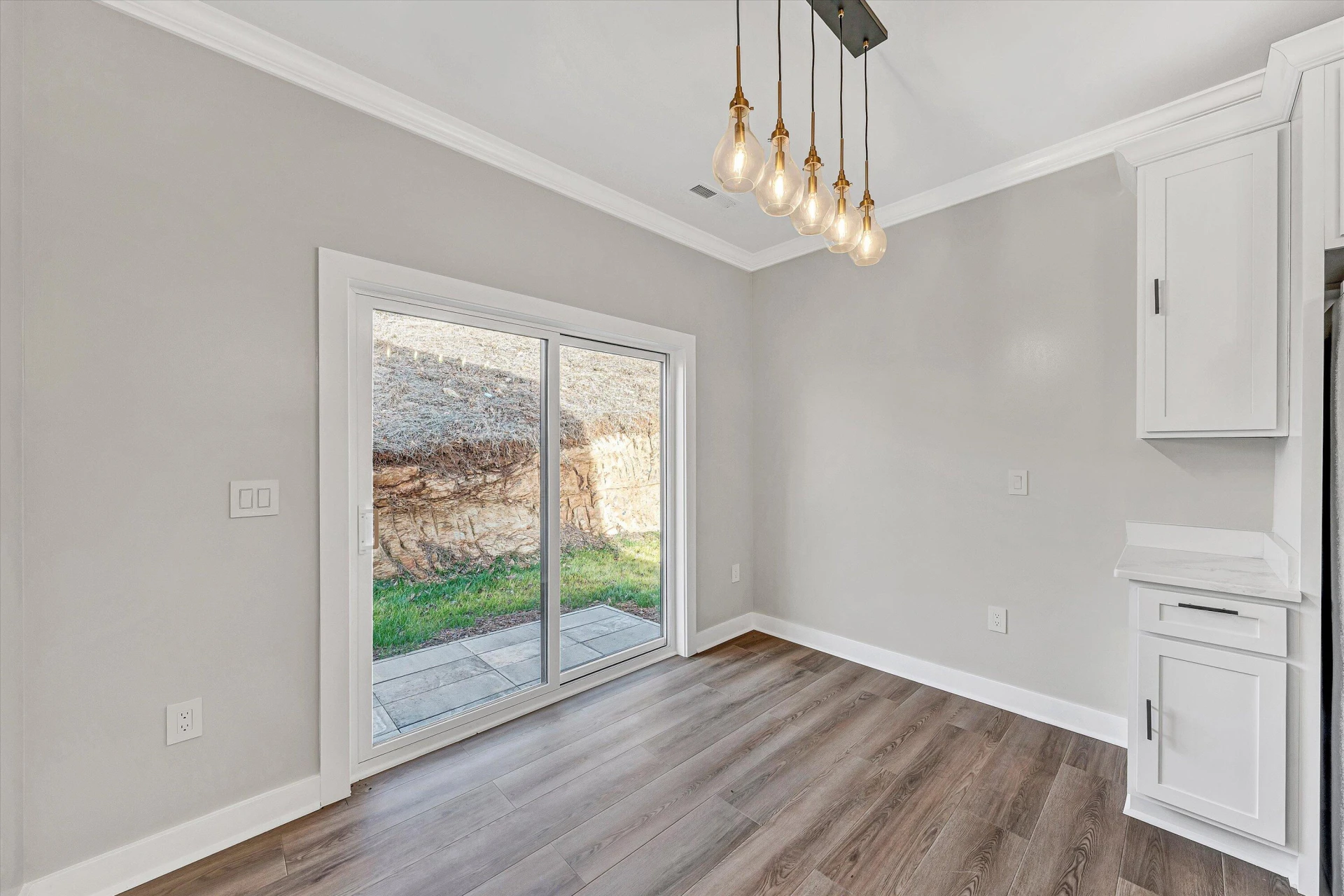 300 Anderson ST - Photo 20