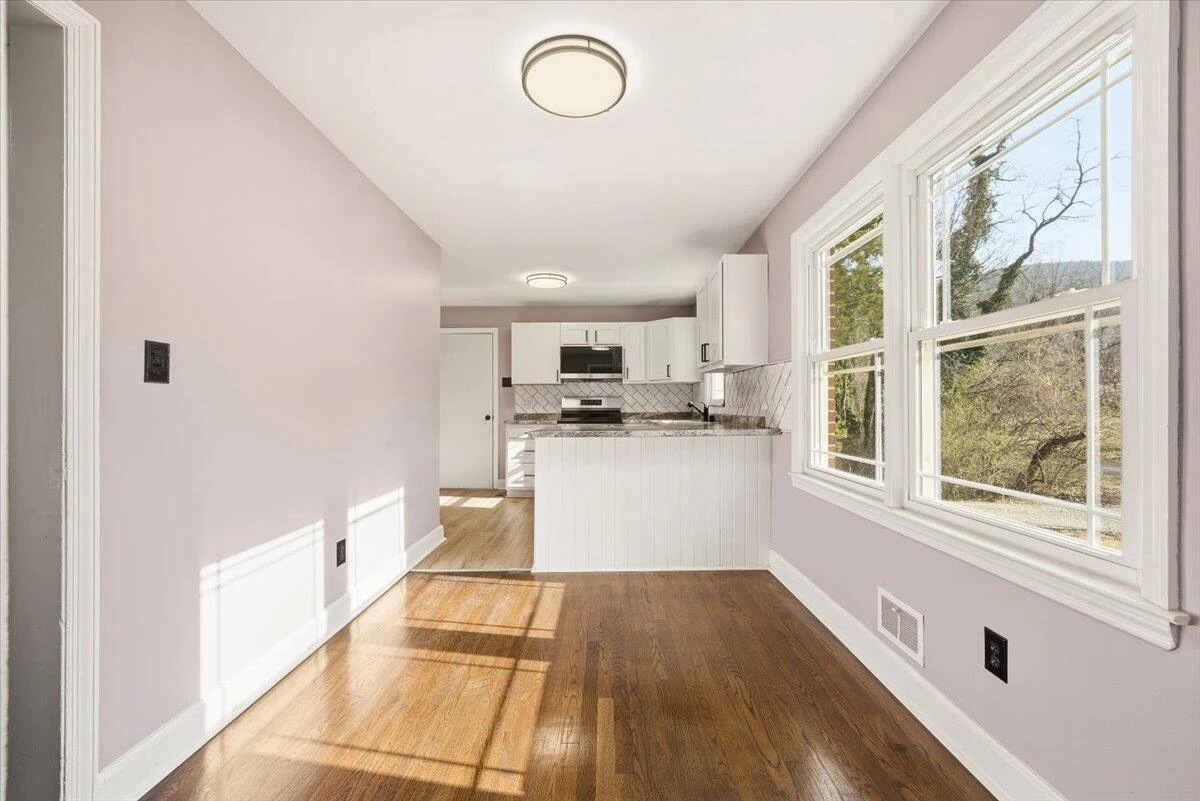 4149 Welcome Valley RD SE - Photo 12