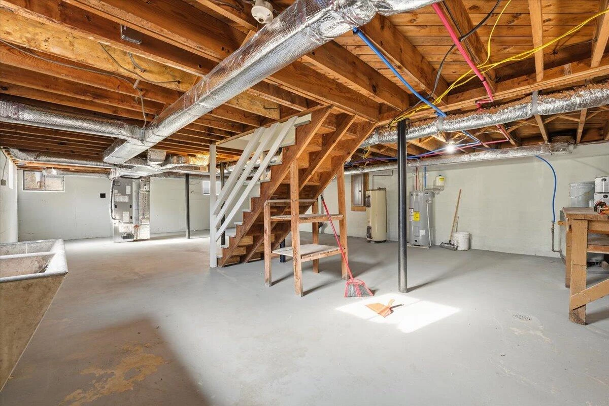 4149 Welcome Valley RD SE - Photo 29