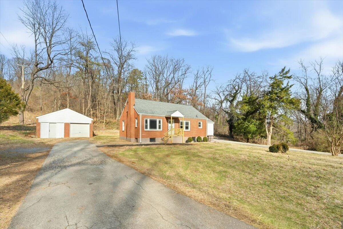 4149 Welcome Valley RD SE - Photo 7