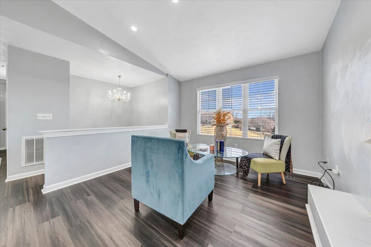 2732 Ordway DR NW - Photo 8