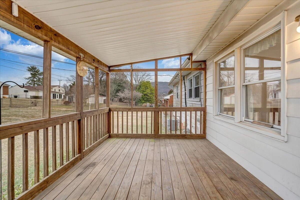 626 Santee RD - Photo 40