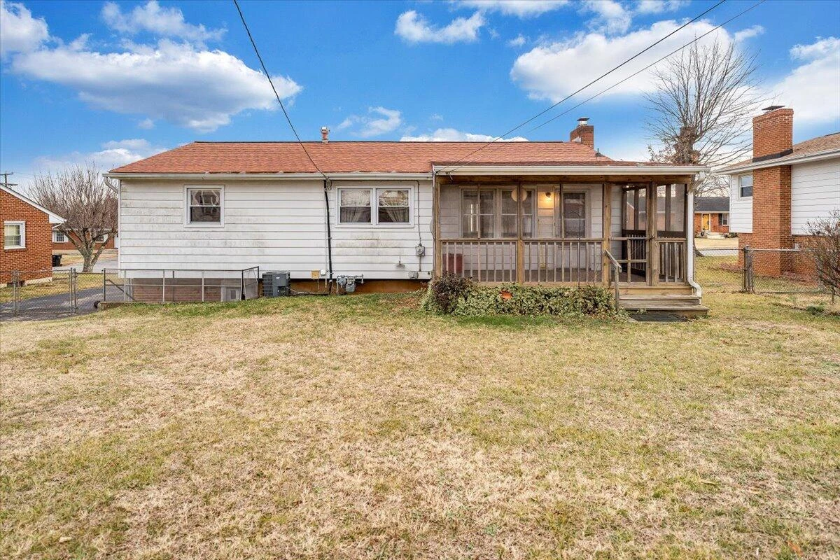626 Santee RD - Photo 44