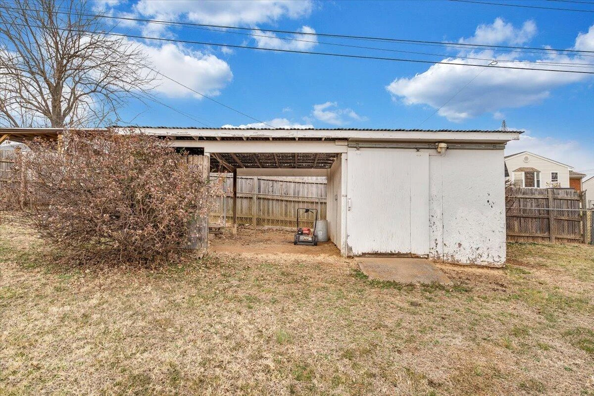 626 Santee RD - Photo 49