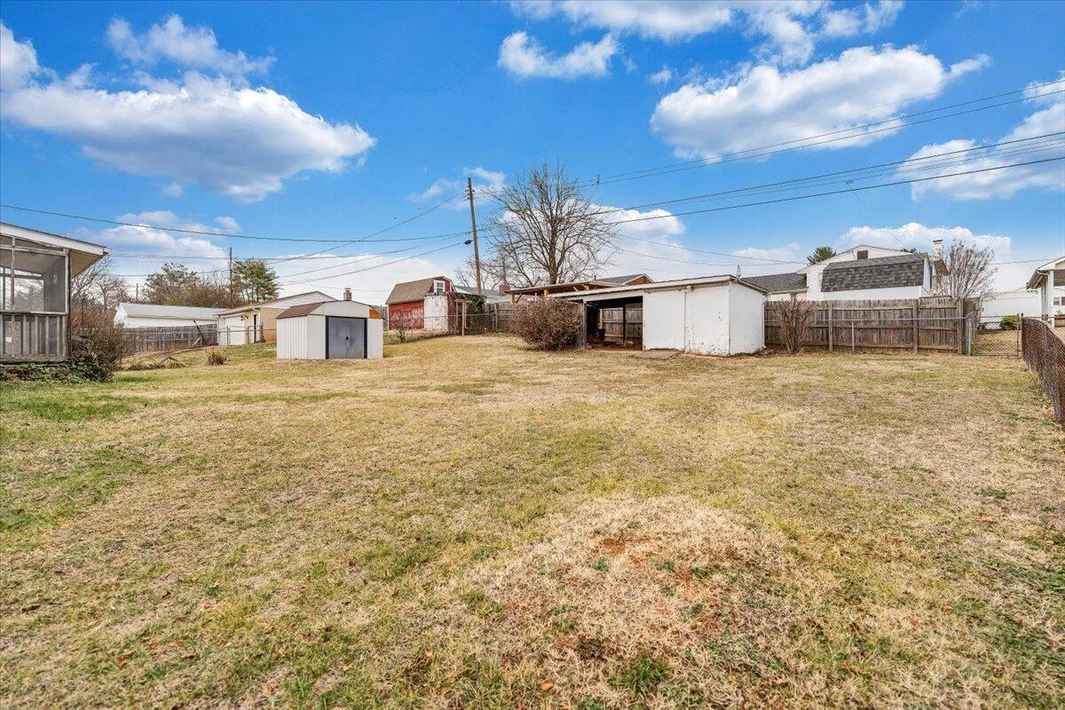 626 Santee RD - Photo 50