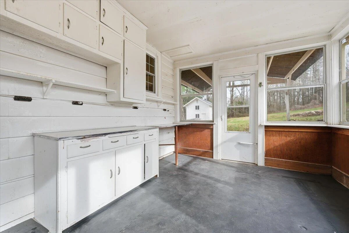 9419 Franklin ST - Photo 35