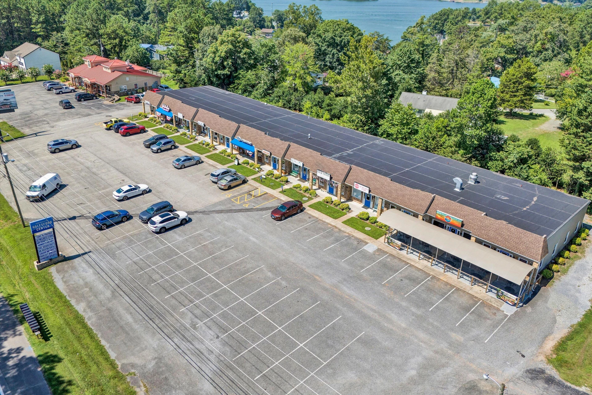 16483 Moneta RD - Photo 2