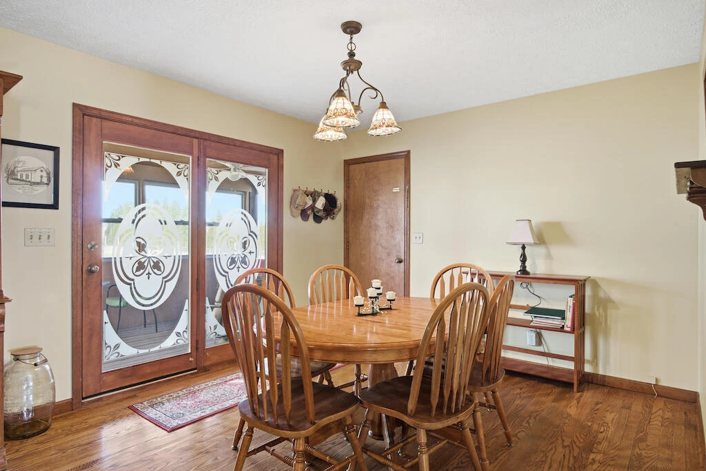 6389 Ruebush RD - Photo 12