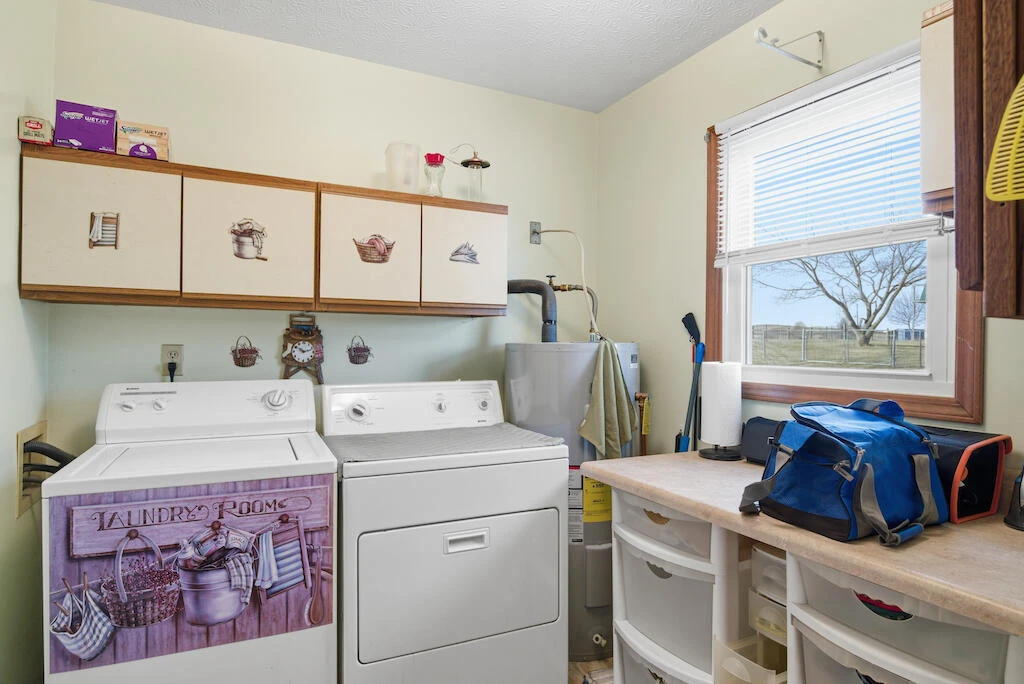 6389 Ruebush RD - Photo 22