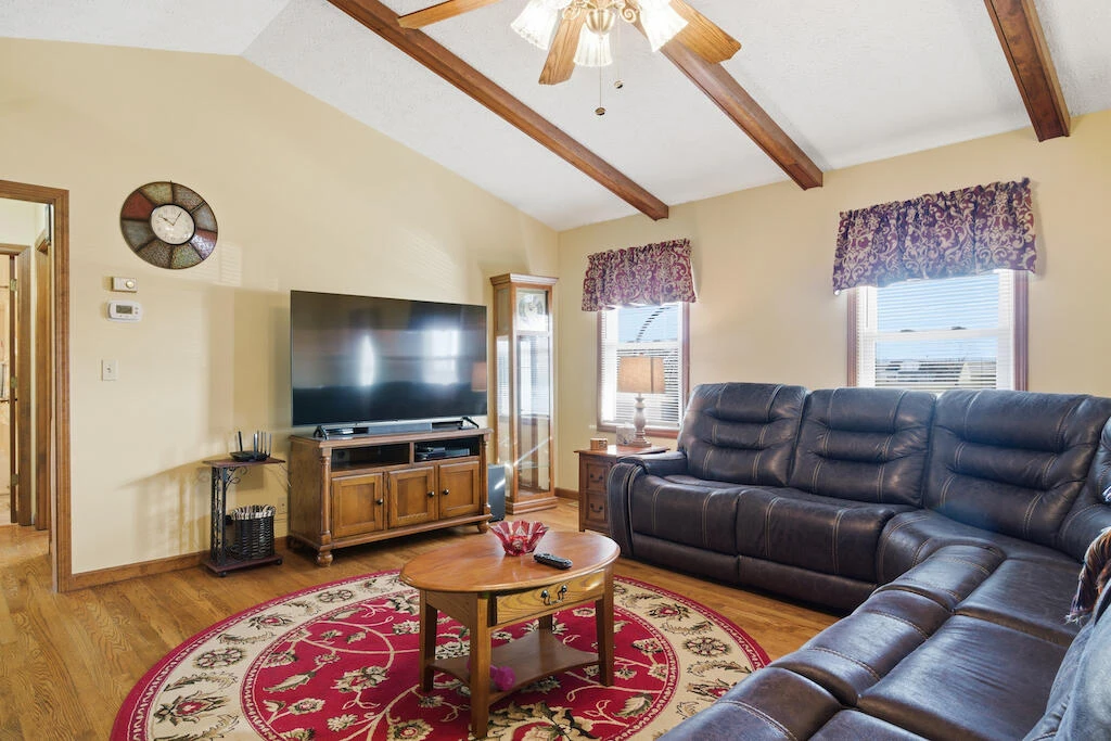 6389 Ruebush RD - Photo 7