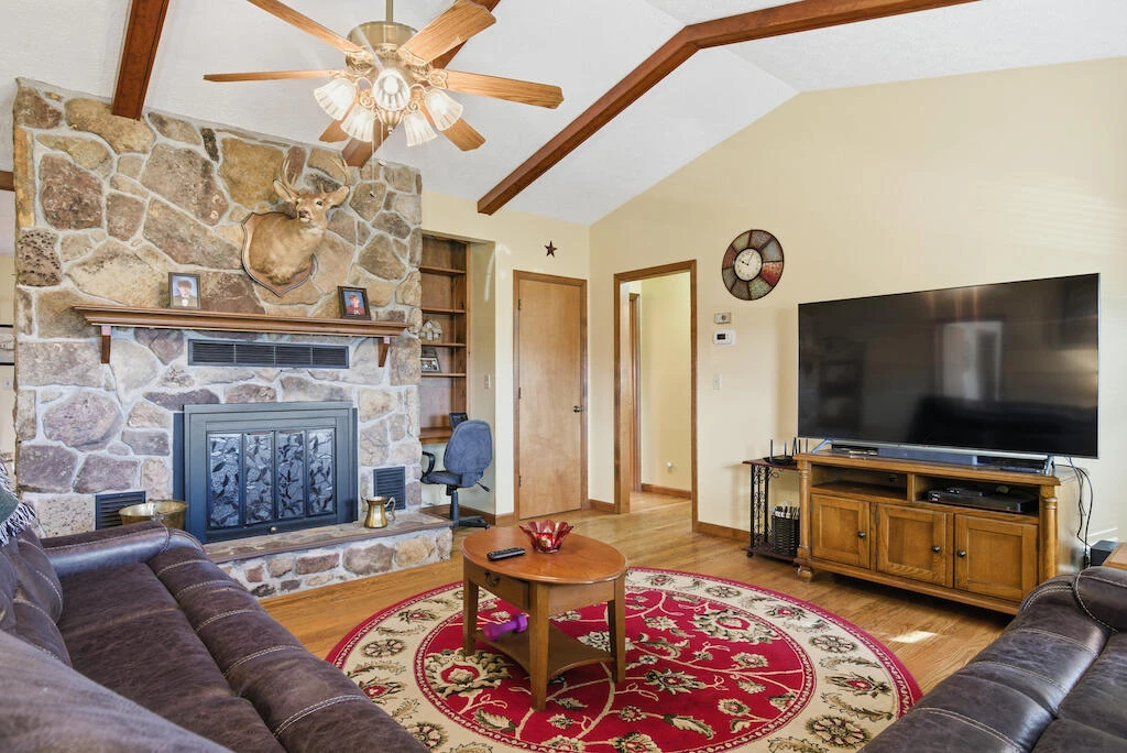 6389 Ruebush RD - Photo 8