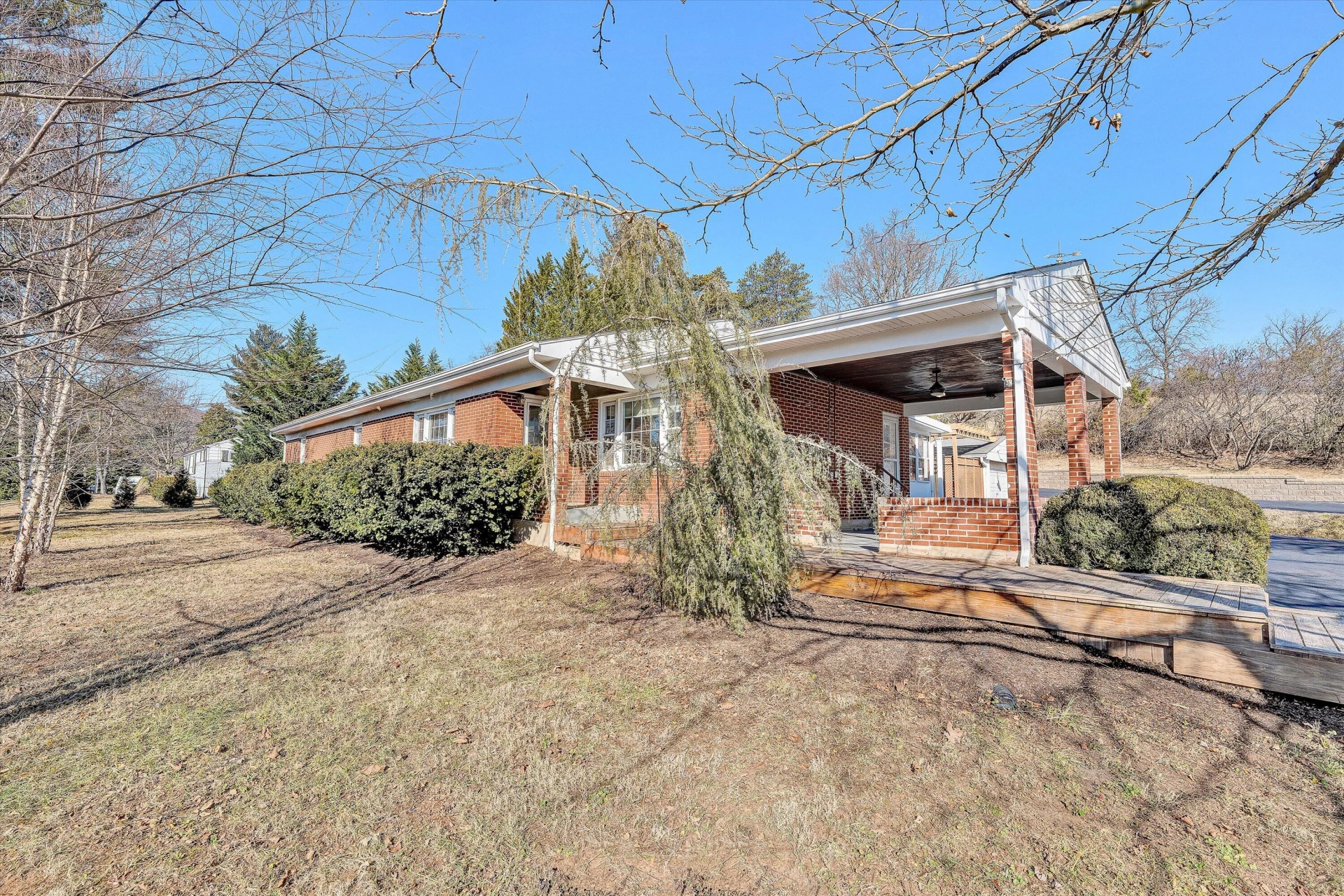 1944 Blue Ridge Springs RD - Photo 2