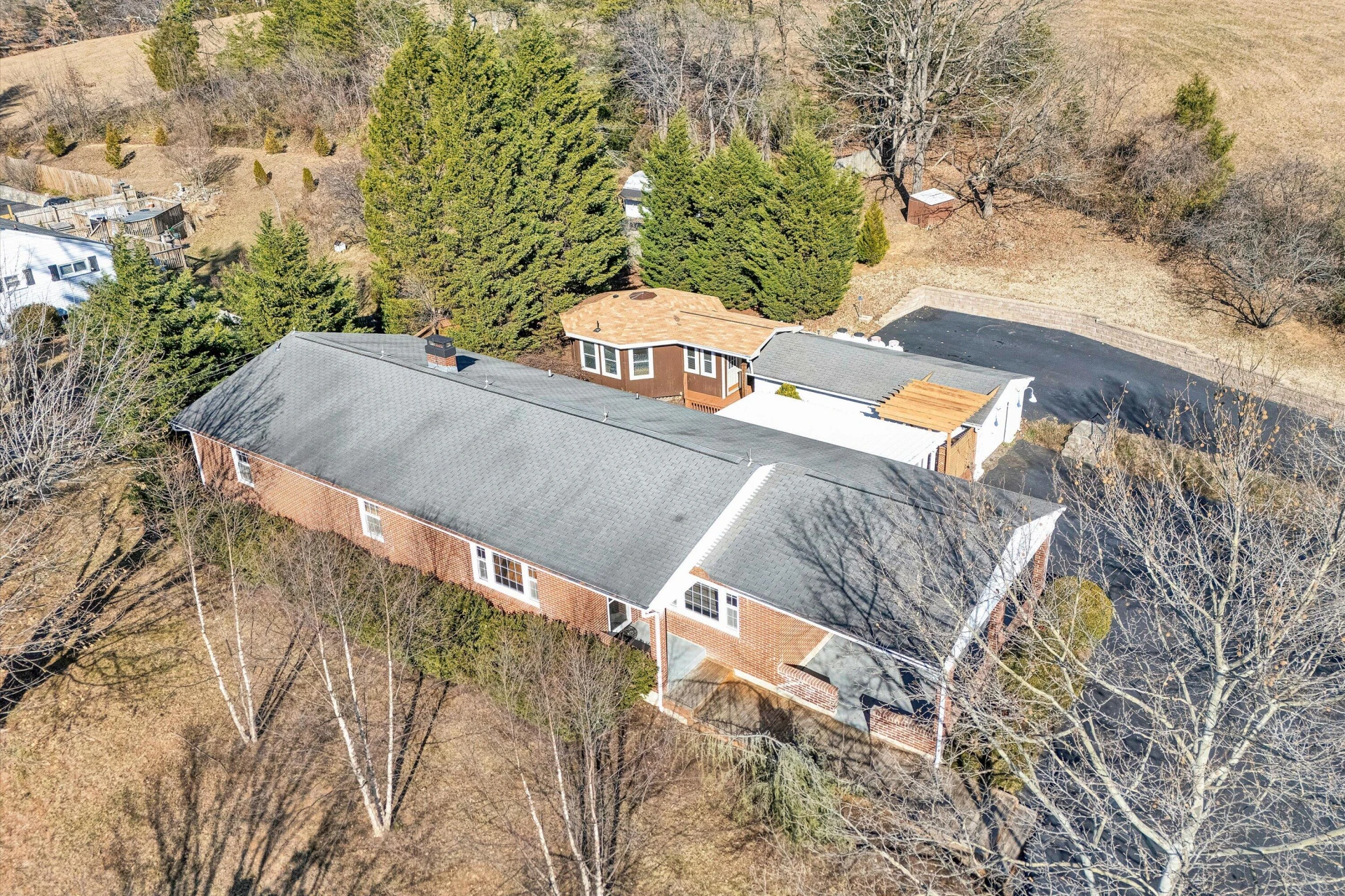 1944 Blue Ridge Springs RD - Photo 4