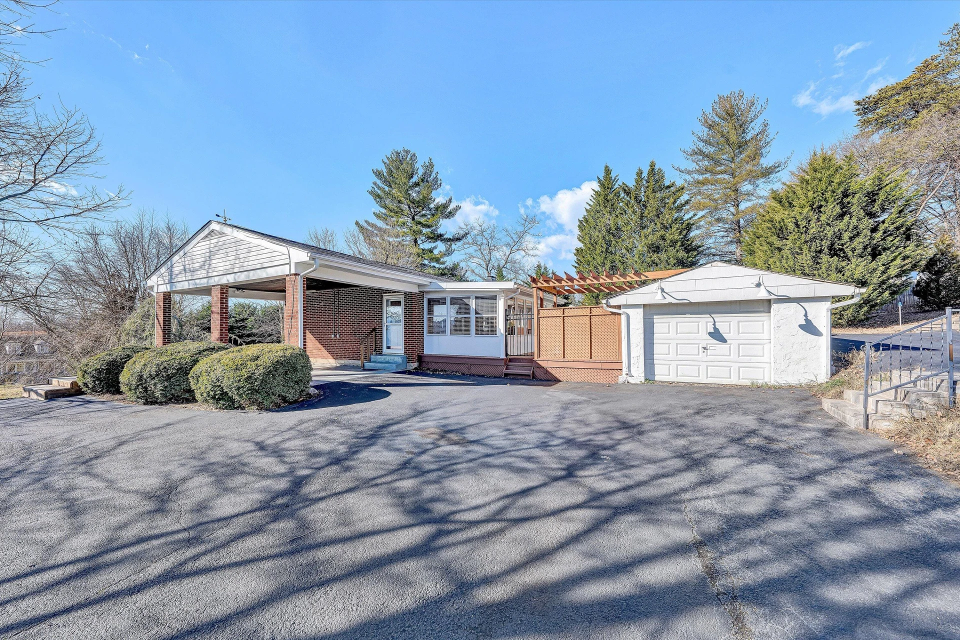 1944 Blue Ridge Springs RD - Photo 41