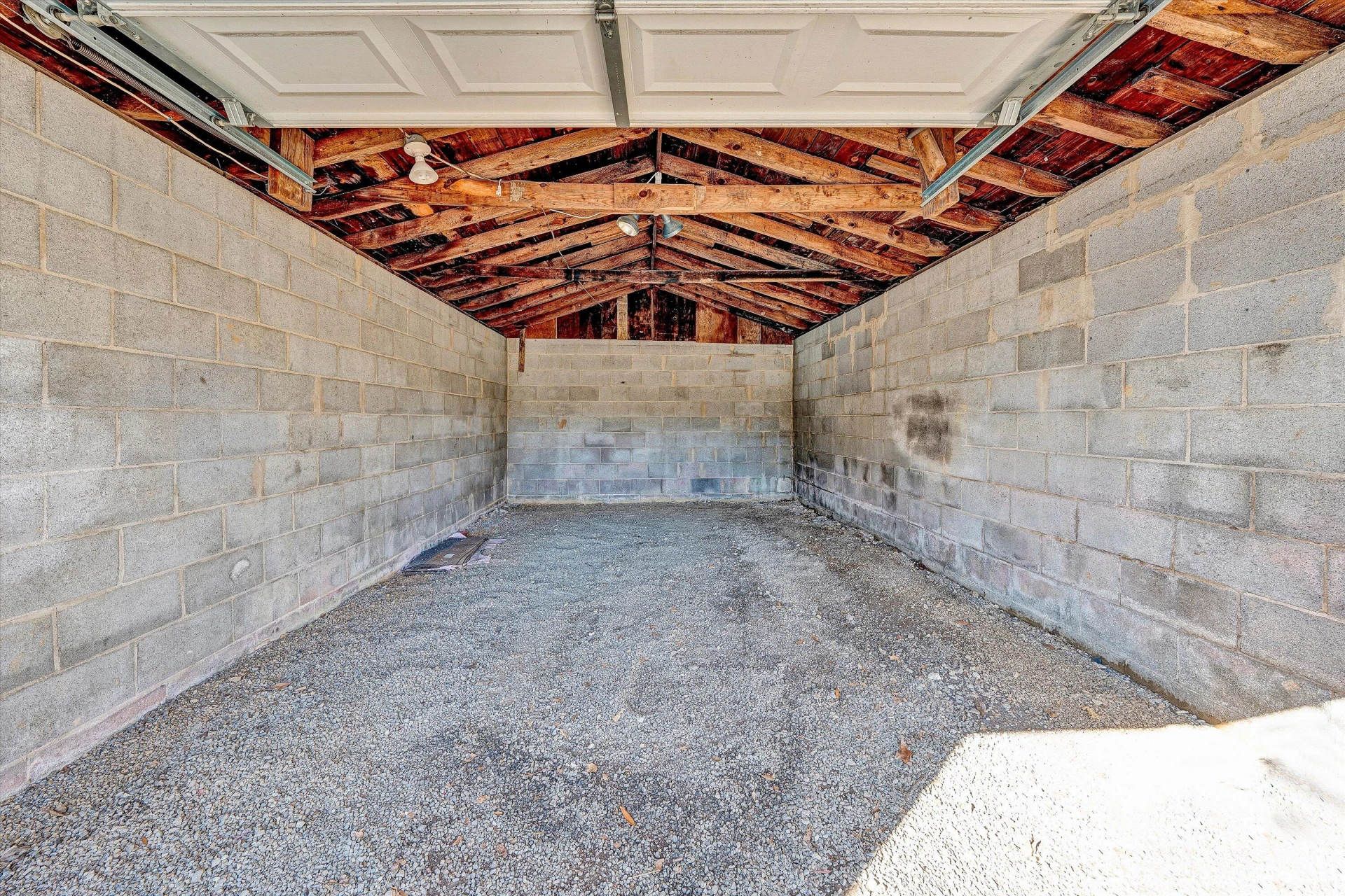 1944 Blue Ridge Springs RD - Photo 43