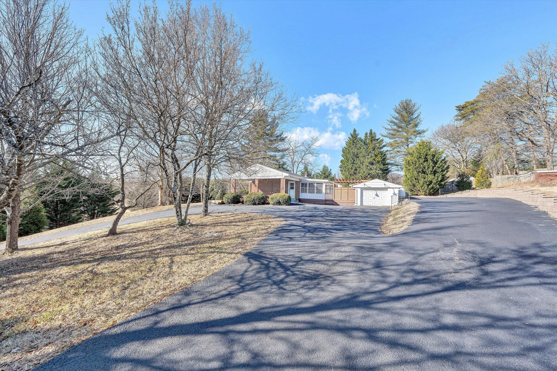 1944 Blue Ridge Springs RD - Photo 46