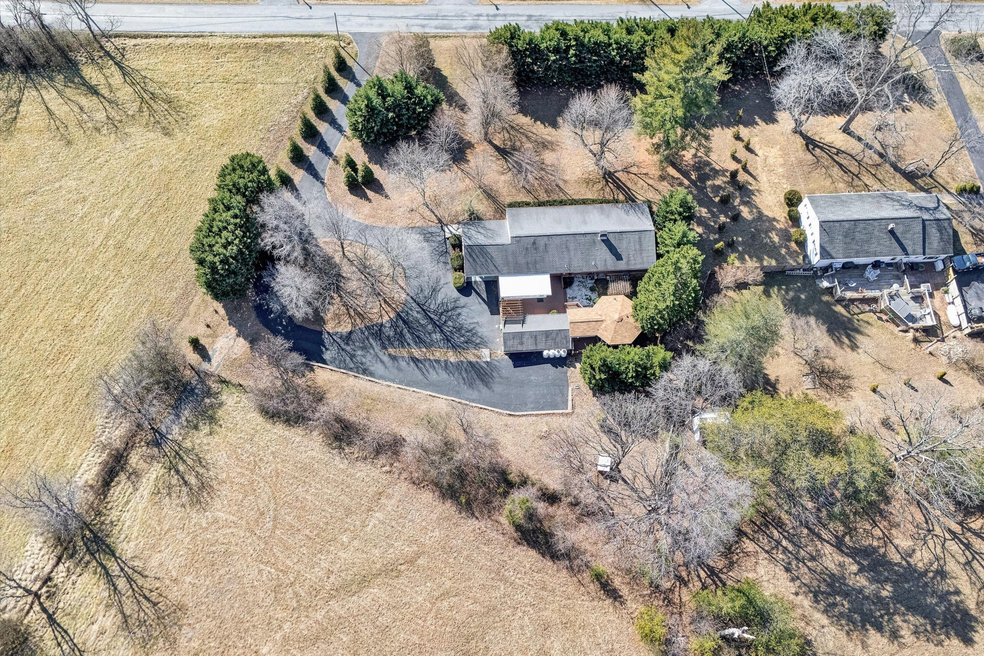 1944 Blue Ridge Springs RD - Photo 51
